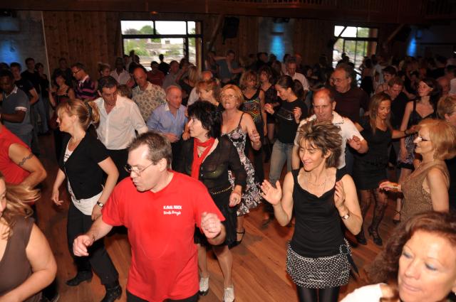 min 2010 05 02 station danse 171